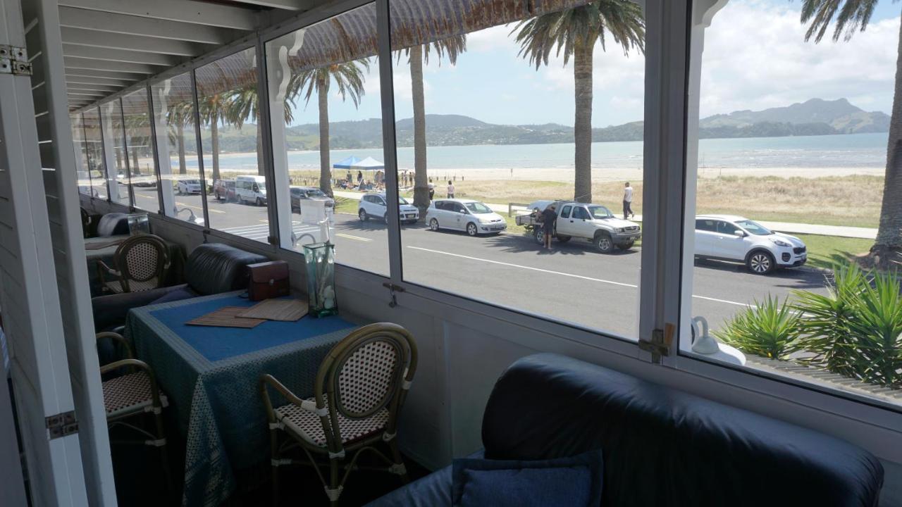 Nana Glads Beachfront Accommodation Whitianga Bagian luar foto