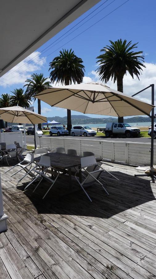 Nana Glads Beachfront Accommodation Whitianga Bagian luar foto